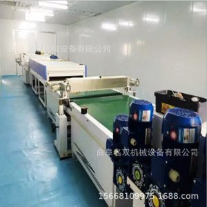 涂裝機_瓷磚均勻上漆淋涂機木工機械UV固化淋涂機生產(chǎn)線上門安裝調(diào)試